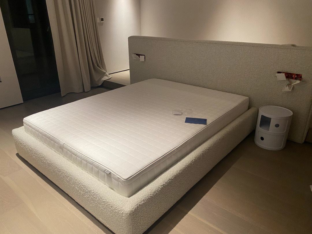 <a href=http://m.hzmz.com.cn/news_article.html?news_id=139>酒店床墊</a>